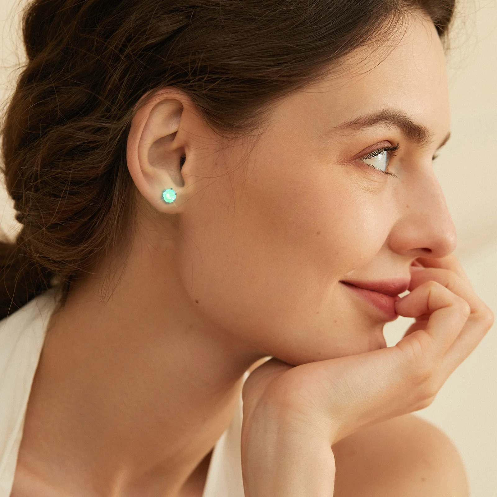 

7Pcs Light Up LED Ear Studs Crown Shaped Earrings Glowing Stainless Steel Perfect for Night Party Dance LED Ear