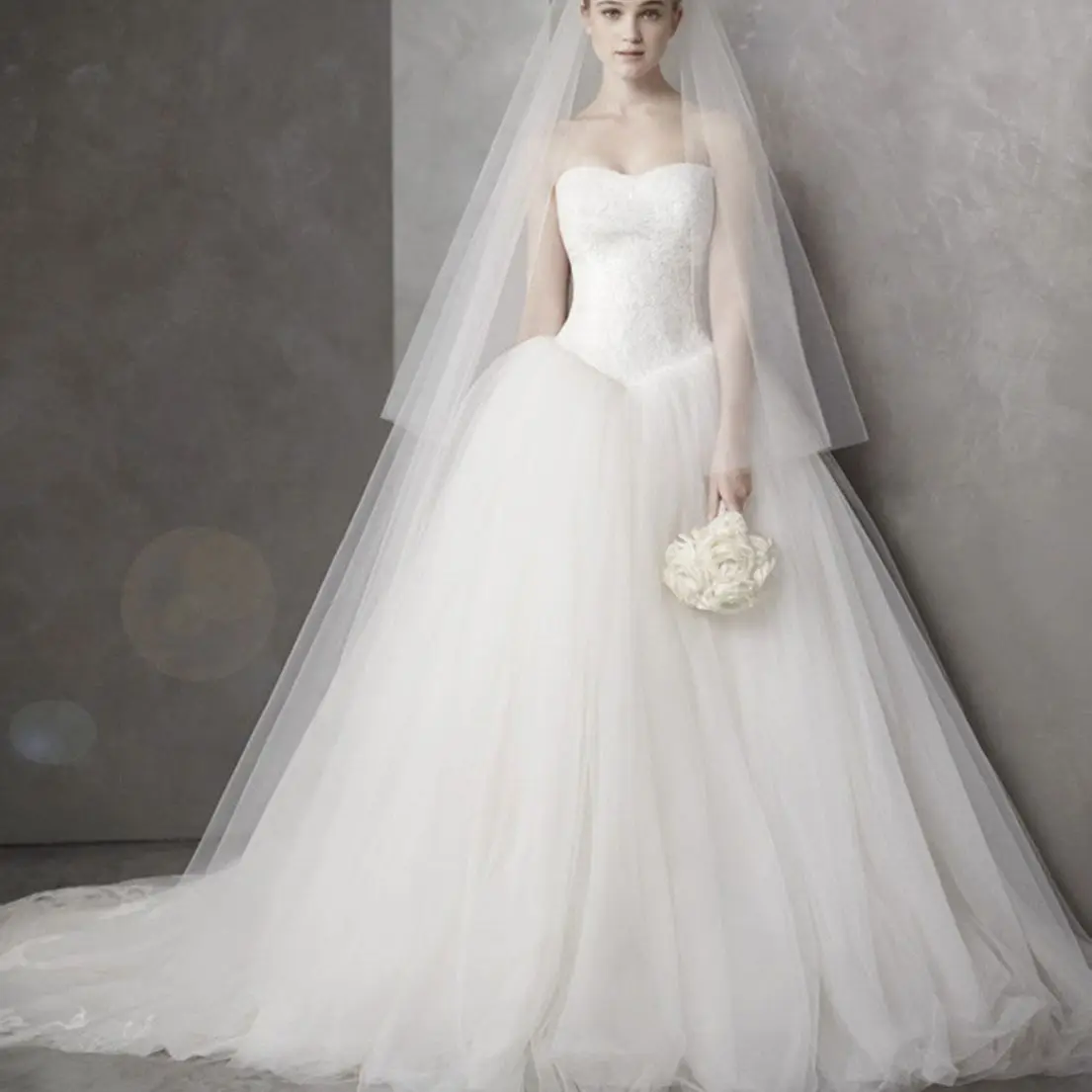 Jupe bouffante en tulle satiné classique, robe de mariée blanche, élégante sur mesure