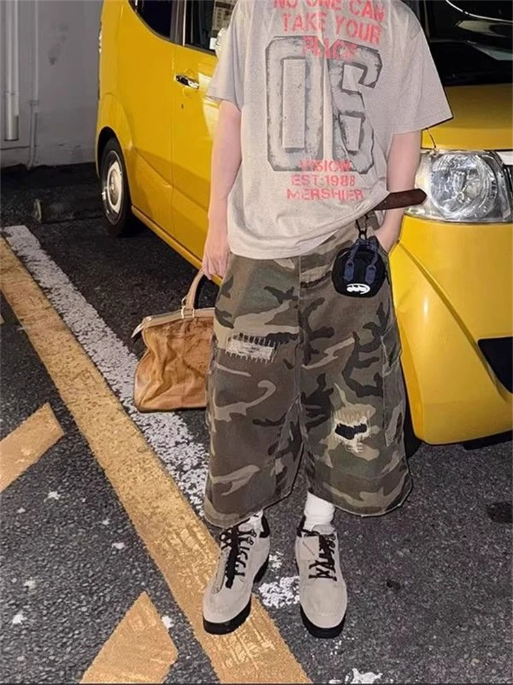 

Vintage Women's Hole Patch Capris Pants Young Girl Distressed Camouflage Wide Leg Cropped Female Calf-length Unisex Trousers