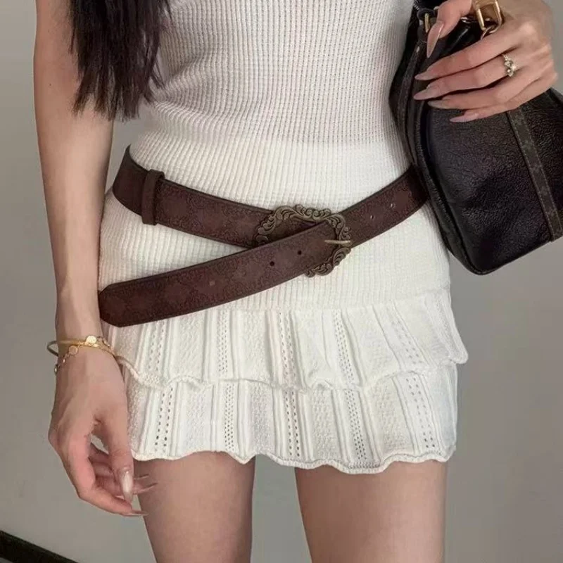 Women's Retro Style Embossed Belt 2026 Fashionable Decorative Accessory for Skirts And Jeans Versatile Personalized Design