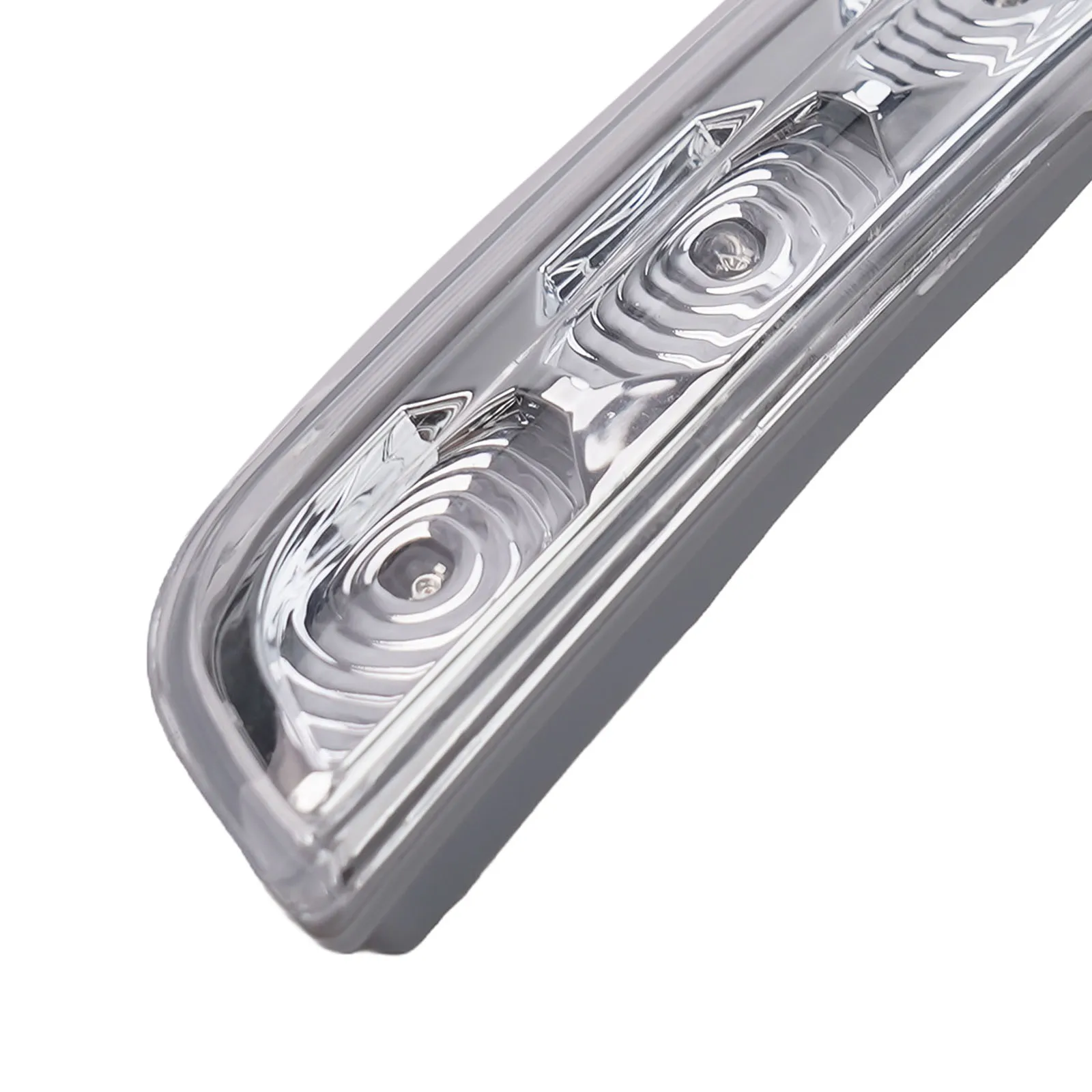 

Правые боковые указатели поворота 87614-2L600 876142L600 Совершенно новые индикаторы для Hyundai I30 2009-12 1*1 шт.