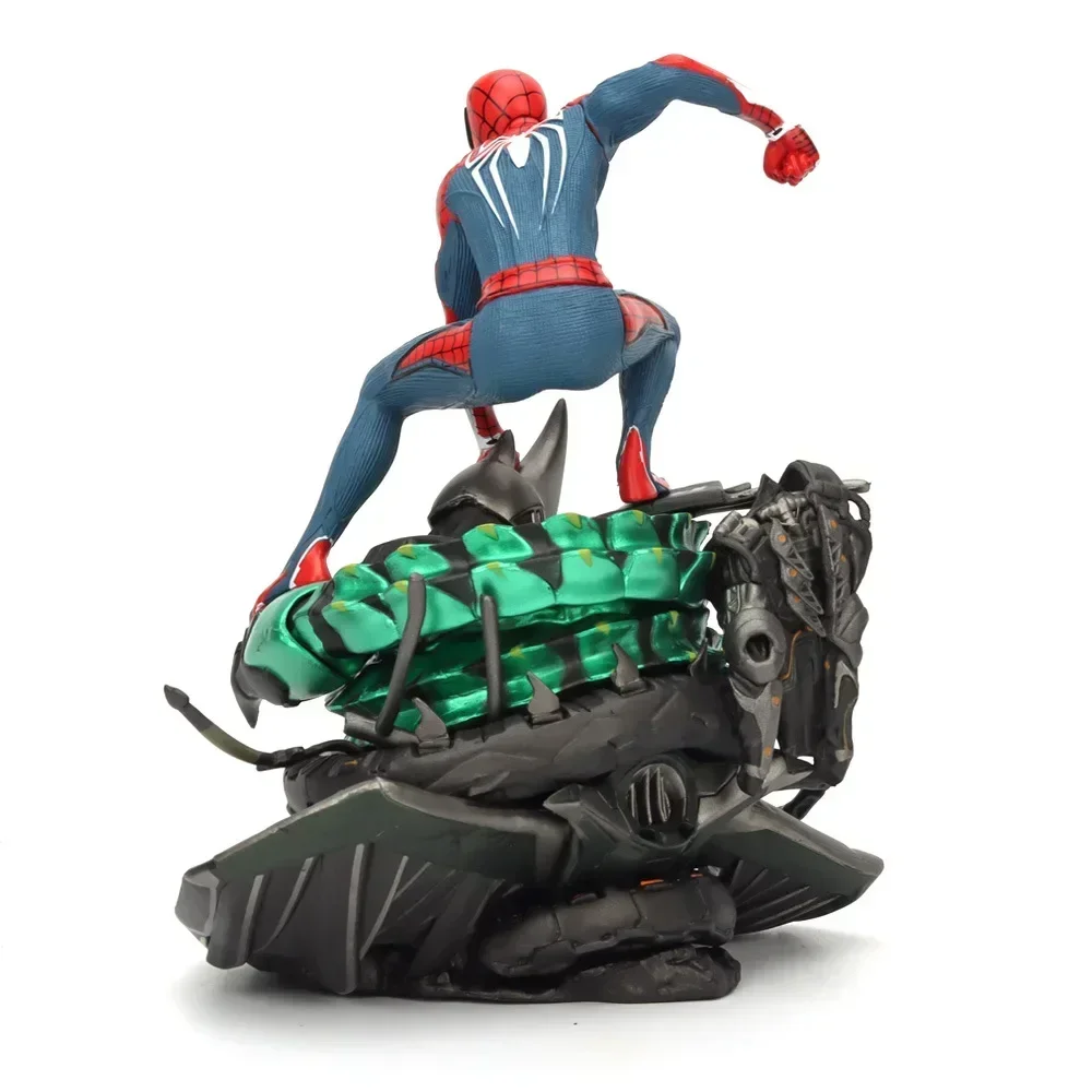 MINISO The Avengers 19cm Spider Man tokoh aksi boneka Mini Anime koleksi Dekorasi Patung mainan Model untuk hadiah anak-anak