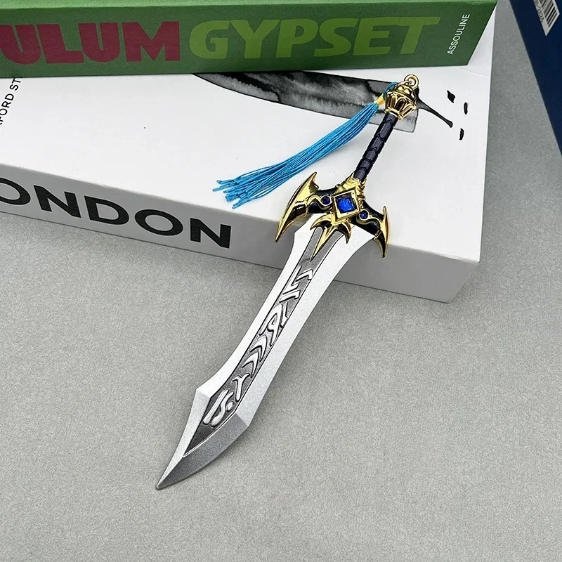 

21cm Metal Quel'Serrar Sword Onyxia WOW Game Replica Weapon Model Collectible Desktop Decoration Toy 1:6 Action Figure Accessory
