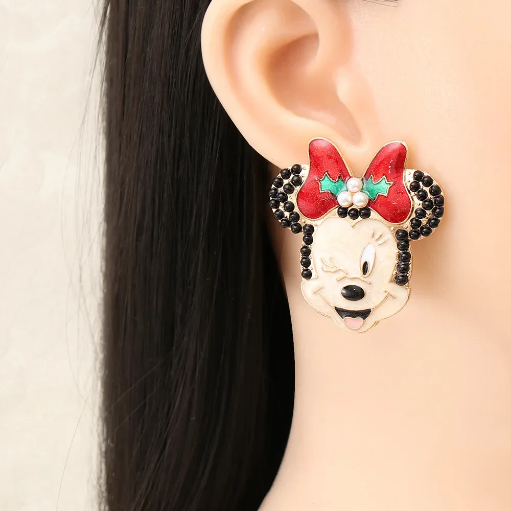 

Disney New Christmas Earrings Cartoon Studs Mickey Mouse Minnie New Diamond Earrings Best Gift for Dear Friends Fashion Jewelry
