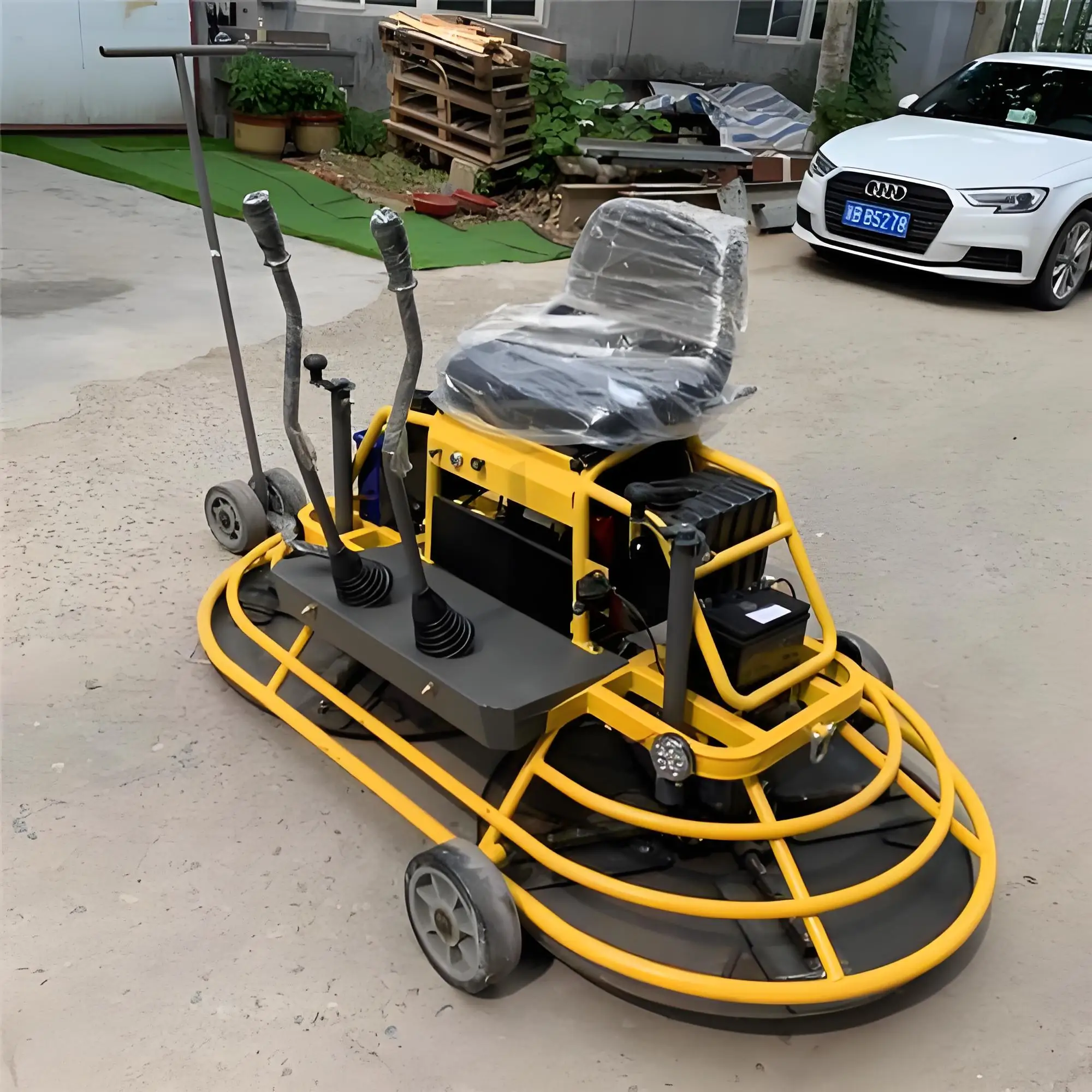 High Quality New petrol-Powered Self-Propelled Concrete Finishing Power Trowel Machine with Engine