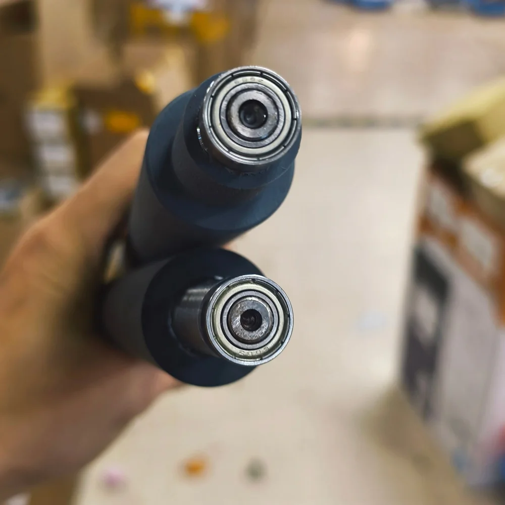 

Нижний прижимной ролик для использования в Riso RZ 230 370 EV 2550 2560 3560 ES 2551 2561 2591 3561 MZ 730 EZ 230 B4