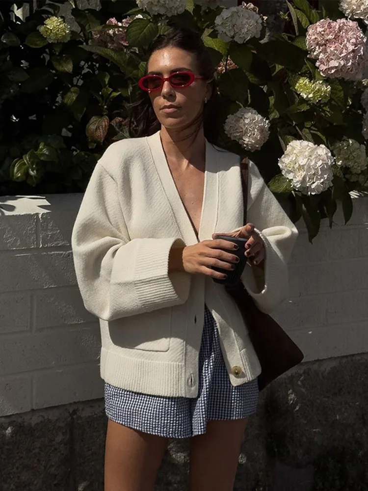 

Casual V Neck Single Breasted Knitted Cardigan Women Solid Long Sleeve Pocket Spring Sweater Lady New Commute Loose Knitwear