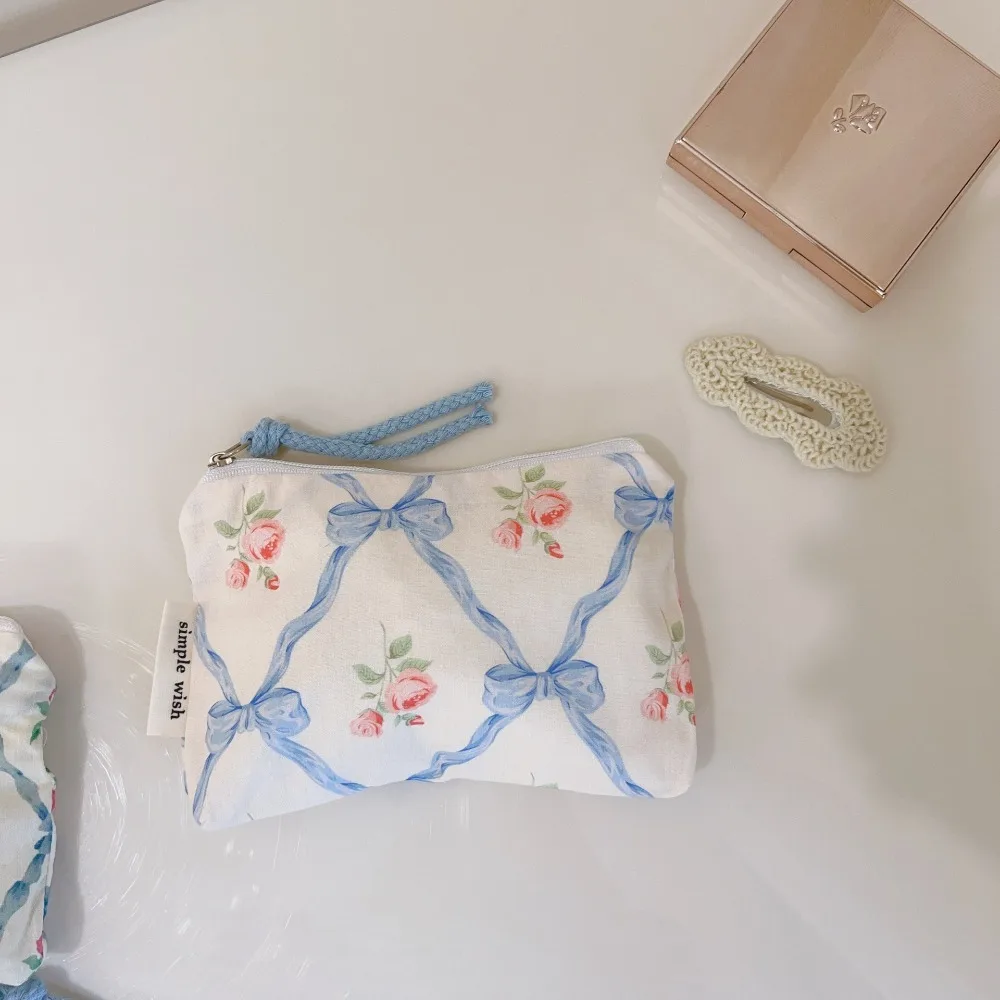 Новый мини-кошелек с цветочным принтом, хлопковая сумка для хранения гигиенических салфеток на молнии, портативная квадратная косметичка