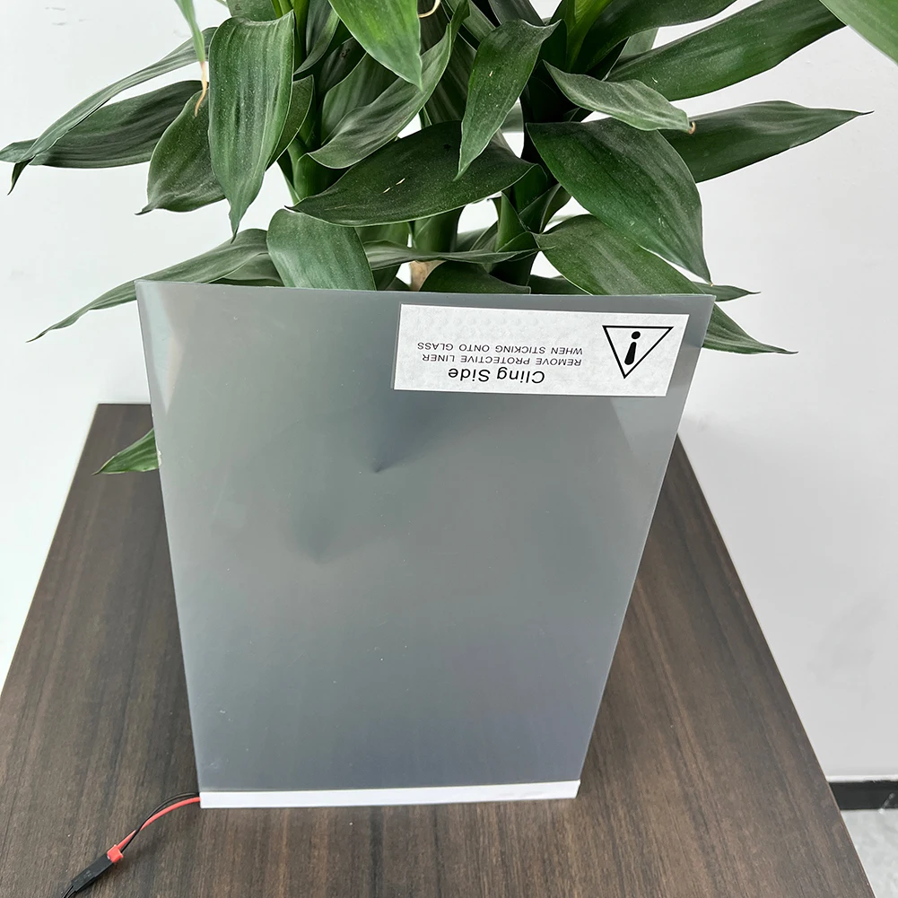 

Строительная интеллектуальная пленка Оконная пленка PDLC Интеллектуальная безопасность с затемнением Термостойкая оконная пленка