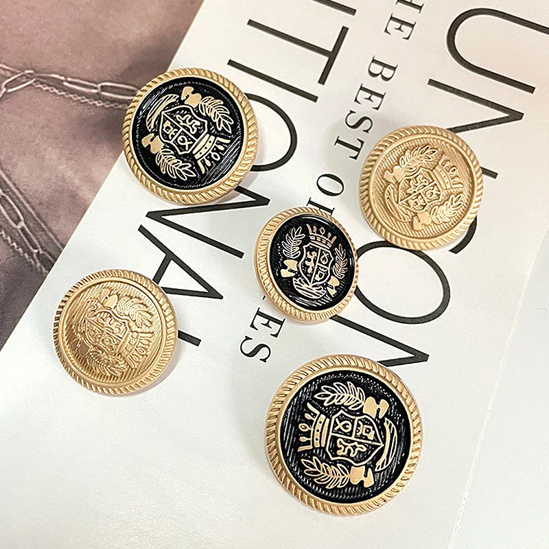 10Pcs Vintage Metal Round Buttons College Style Crown Pattern Suit Buckles Sewing Jacket Coat Garment Shank Golden Buttons