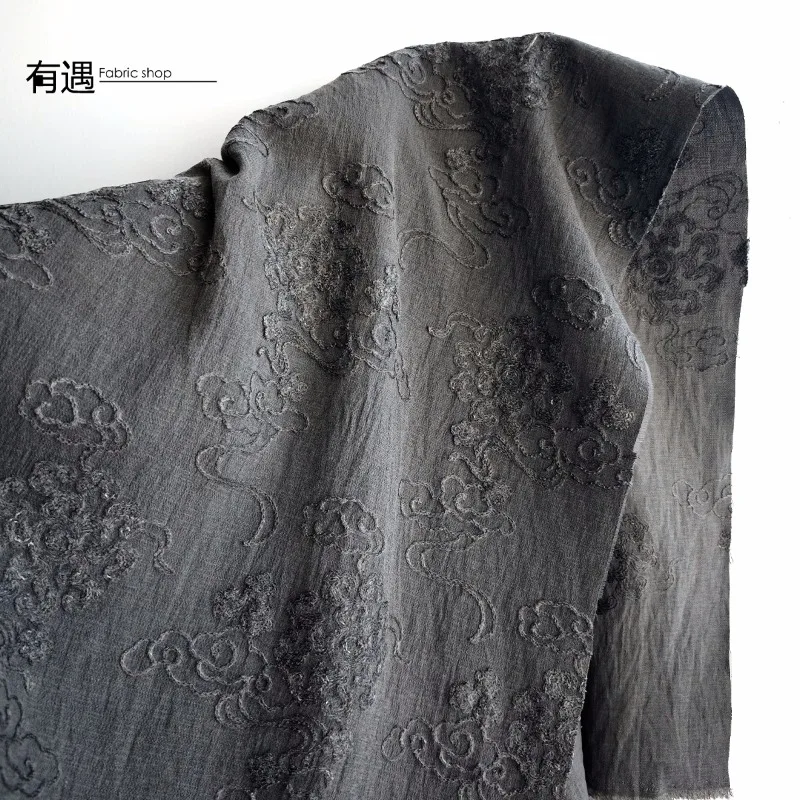 

Китайская благоприятная ткань с вышивкой облаков для шитья своими руками, ретро, серая вискоза, юбка, рубашка, одежда, дизайнерская ткань