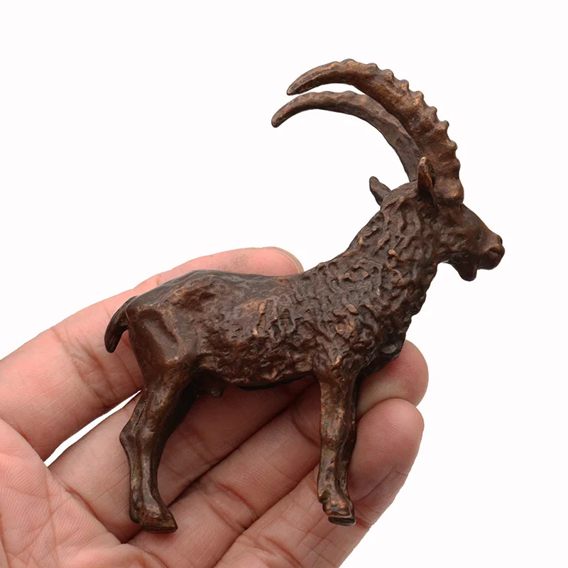 Antique Copper Leader Sheep Statue Desktop Ornament Metal Animal Antelope Figurine Miniature Tea Pet Home Decoration Accessories