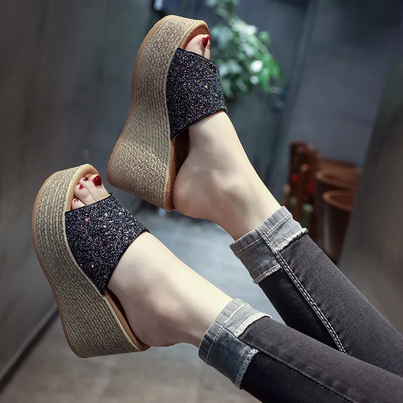 House Slippers Platform Shoes Slides Fashion Women Heels Shale Female Beach On A Wedge Flat Luxury High Sabot Bling Shoes Woman