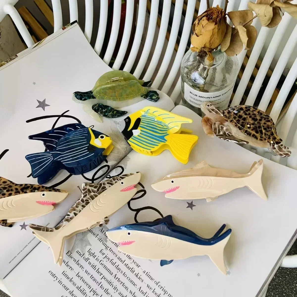 

Marine Animal Hairpin Set – Cute Shark, Tortoise & Sturgeon Clips, Aesthetic Acetate Hair Claws, Unique Gift for Her