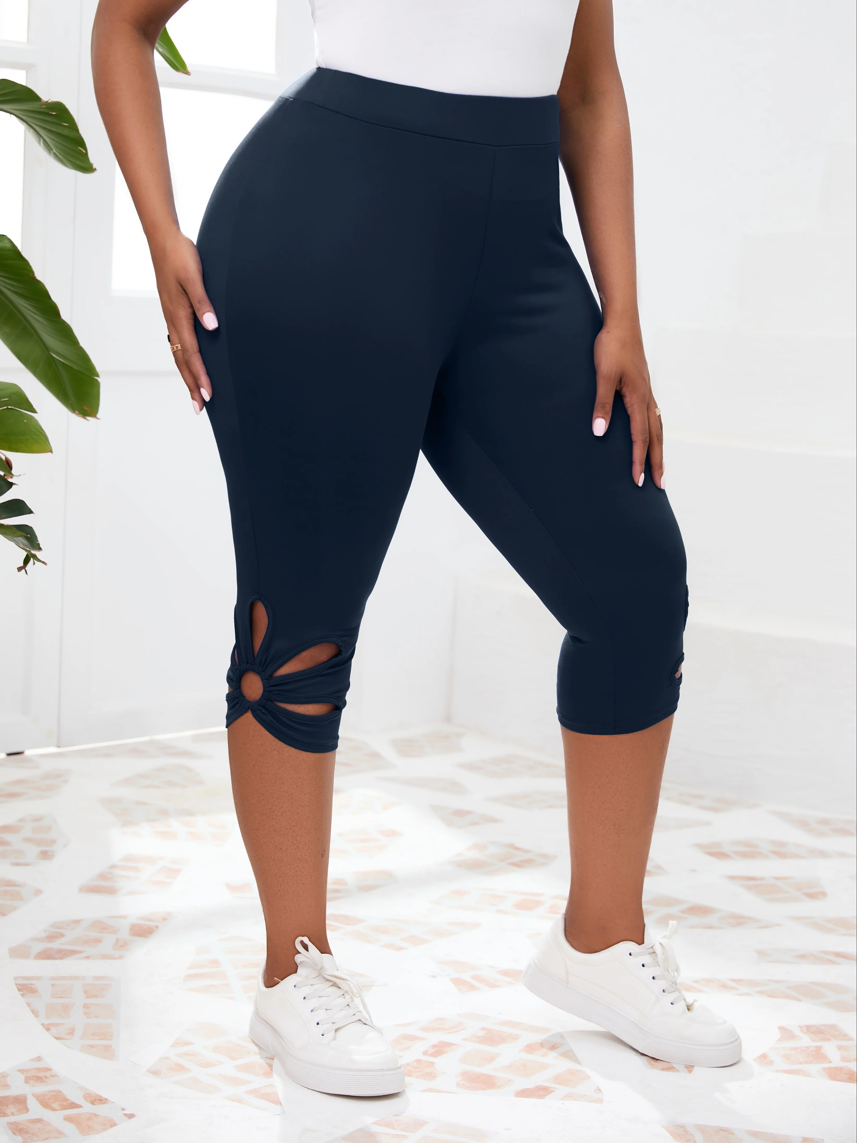 Large size new hollowed out design tight fitting cropped pants with high waist elasticity, slim fit, casual sports leggings