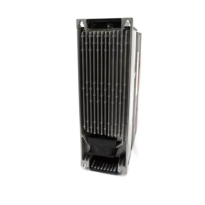 Moteur de module de puissance de niveau de mouvement stable industriel à efficacité améliorée SEW MDX61B0030-5A3-4-0T pour machines de traitement