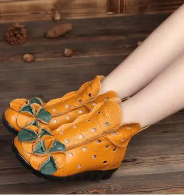 Leather boots pure manual comfortable shoes, soft bottom ethnic women casual shoes with flat fashionable flower wind short boots