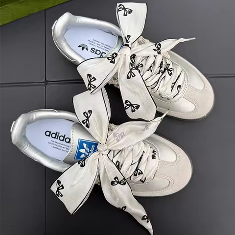 4 cm Little Flower flocking Streamer yarn Shoelaces Bowknot Sneaker Black White Sport Shoes Laces DIY DE Training Shoes Laces