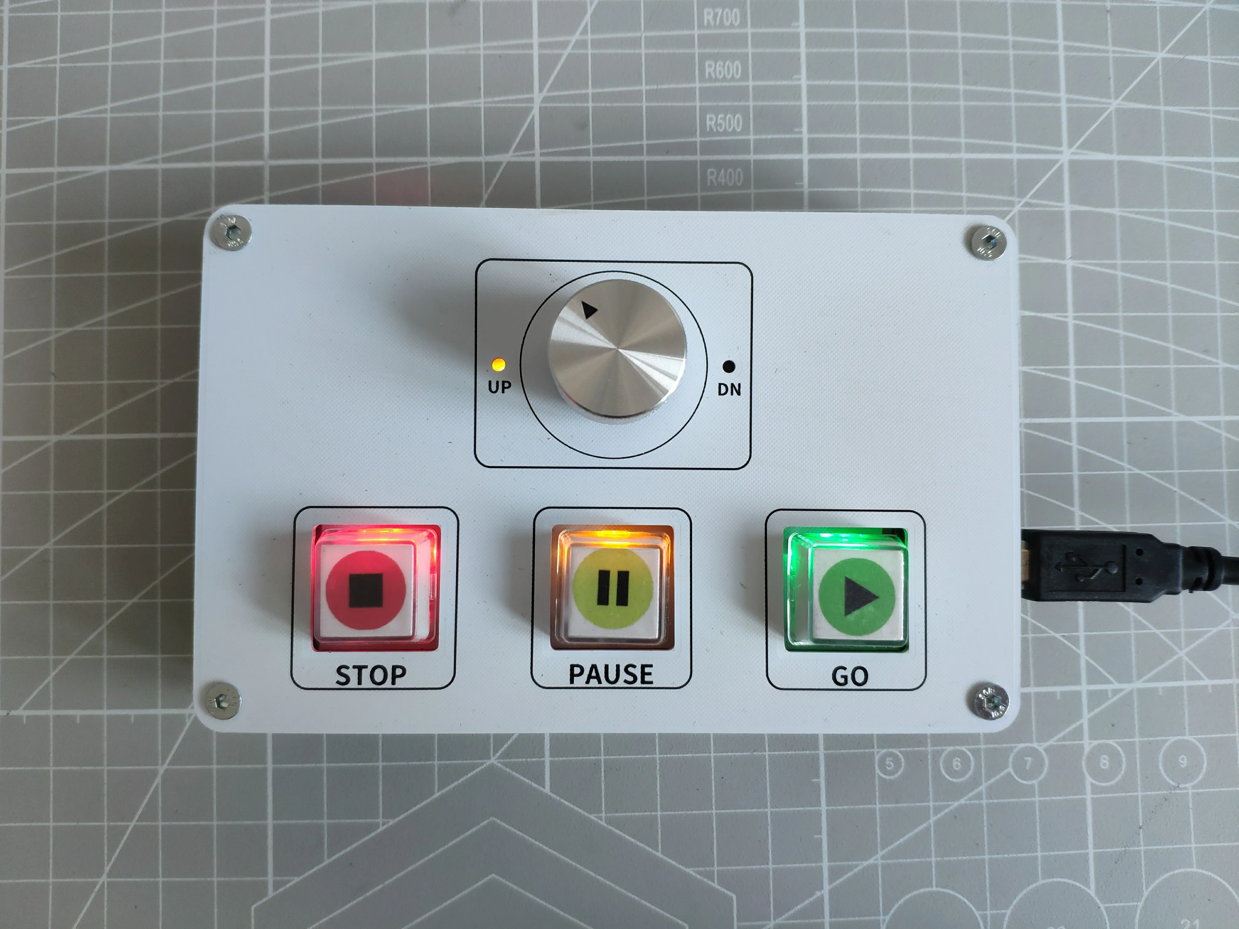 Qlab Dedicado Protocolo Midi Media Audio Player Assistente de Reprodução Música Playback Controller Desempenho Profissional