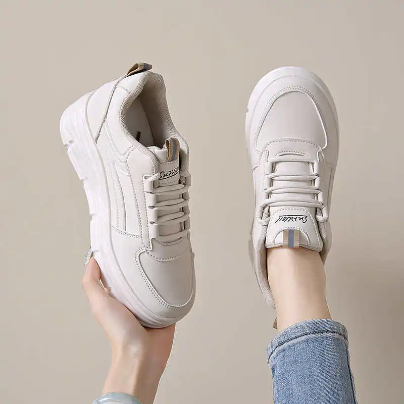 

With Holes Flat Sole Luxury Boot Golf Mocasino Shoes For Women Designer Sneakers Woman Sports Cute New Arrival Zapatiilas