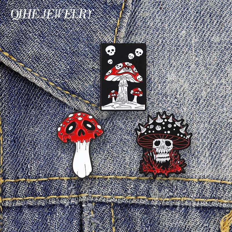Spooky Evil Mushroom Skull Badge Gothic Skeletons Mushroom Enamel Pin Backpack Clothes Brooch Halloween Jewelry Gift for Friends