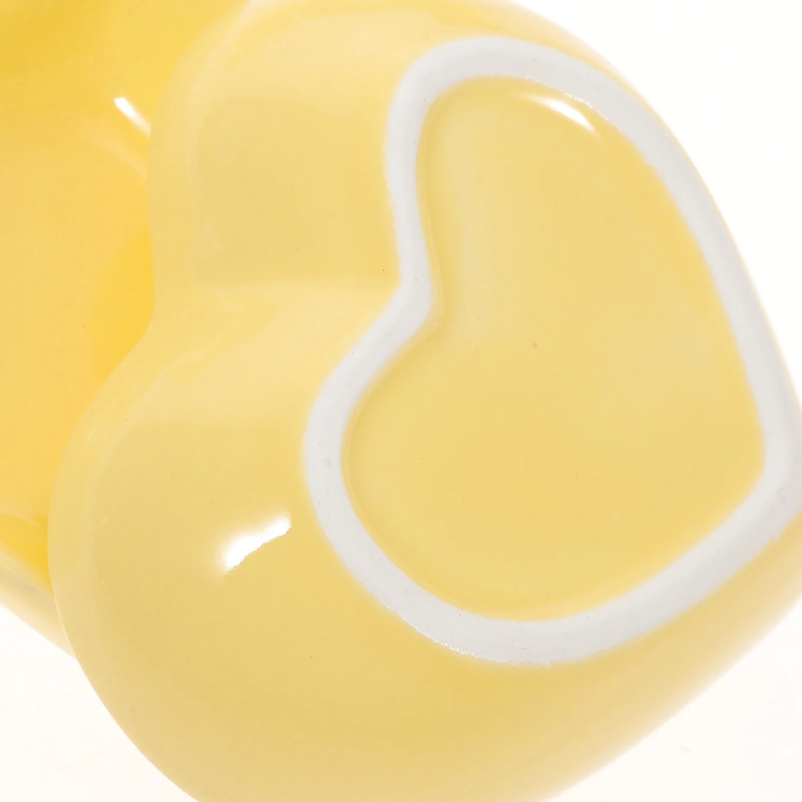 

6Pcs Heart Shaped Condiment Dishes Bright Color Dipping Bowls for Sauce Vinegar Snacks Microwave Dishwasher Safe Ceramic