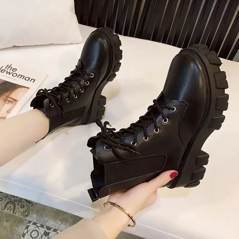 Novas botas de tornozelo para mulheres fundo grosso dedo do pé redondo botas de couro genuíno preto branco all-match botas femininas sapatos de plataforma