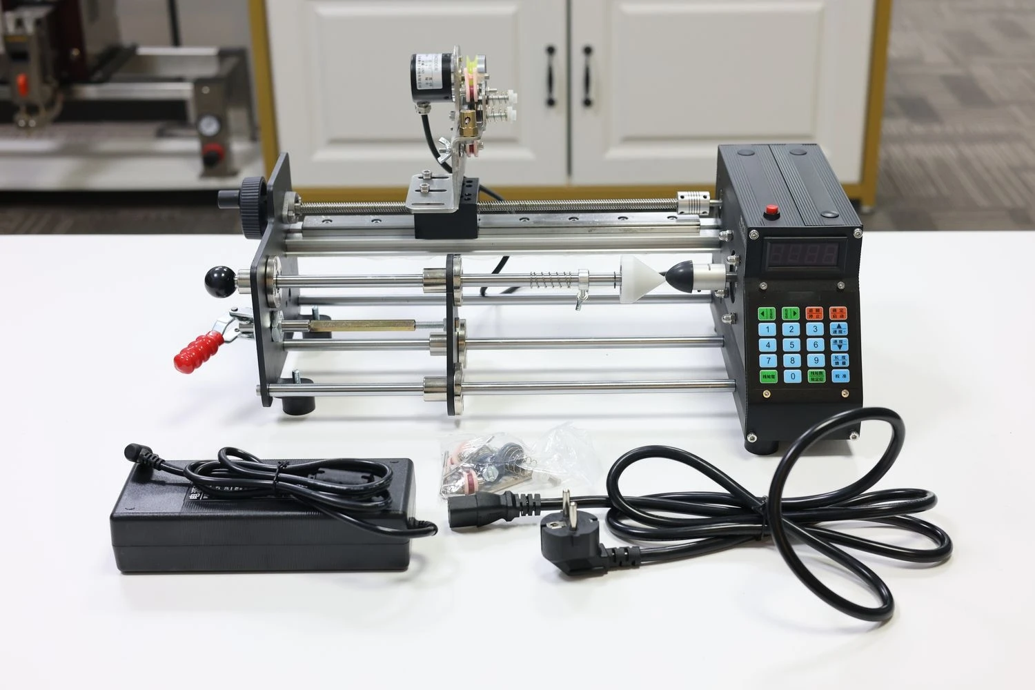 PWD-M-15 Innovatieve Intelligentie Spoelopwikkelmachine voor batchwikkeling van geëmailleerde draad, koperdraad en visdraad