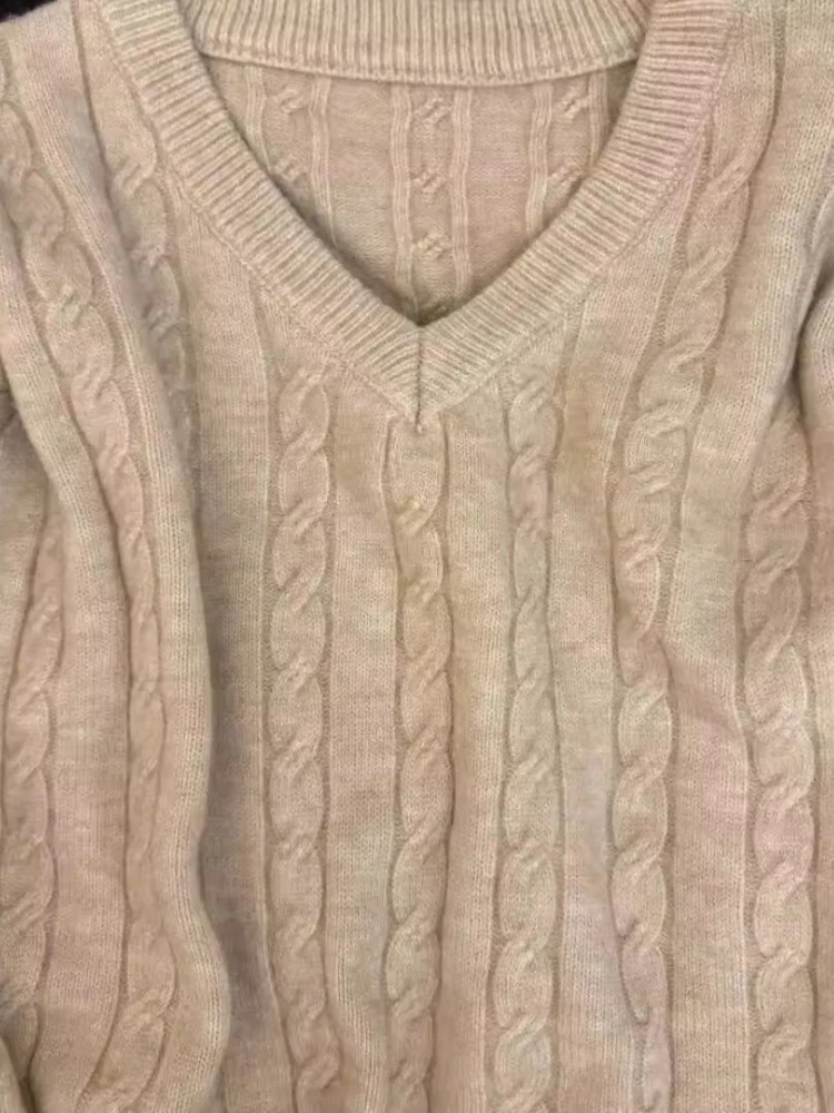 Spring and Autumn V-neck Lazy High-level Soft Waxy Fried Dough Twists Sweater Women Wear Long Sleeved Sweater Top