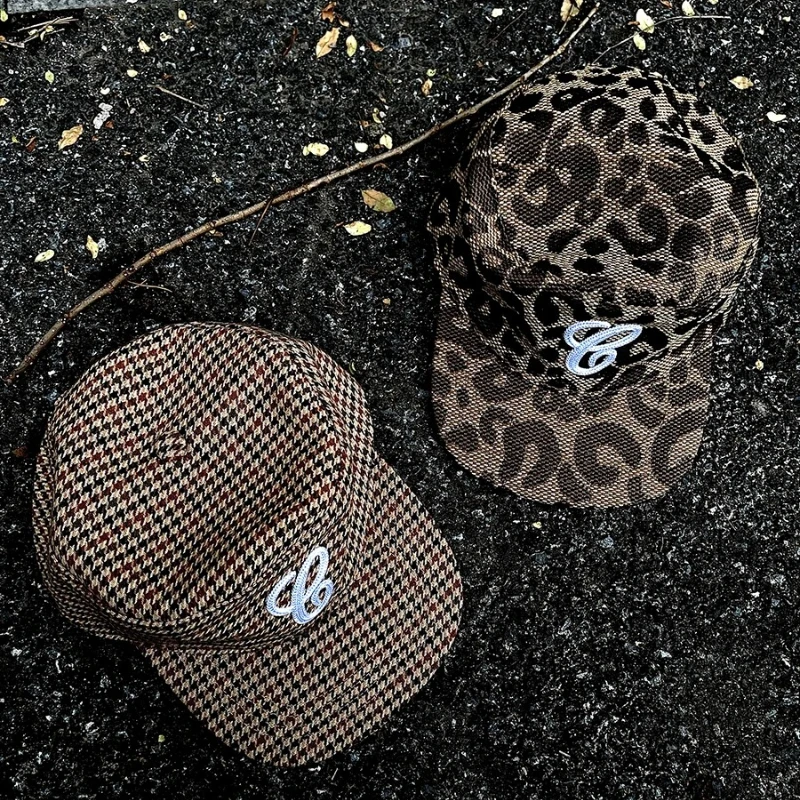 Gorra de béisbol a cuadros con estampado de leopardo y parte superior plana Retro coreana, gorra con visera para primavera y otoño para mujer, gorra para el sol para hombre, gorra para grupos de chicas K-pop