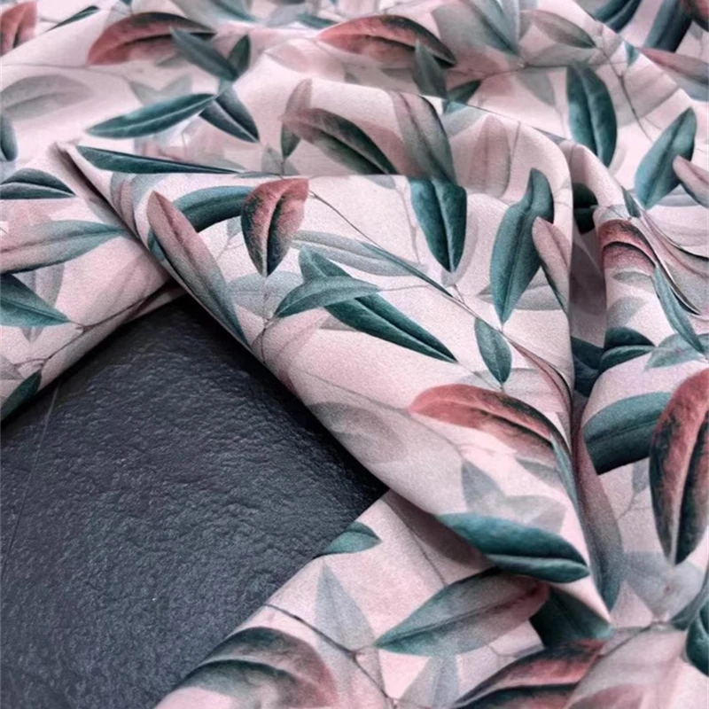 Popular Foundation Make-up Color Leaf Print Elastic Crepe De Chine Silk Fabric Fashion Luxury Dress Shirt Designer Sewing Fabric