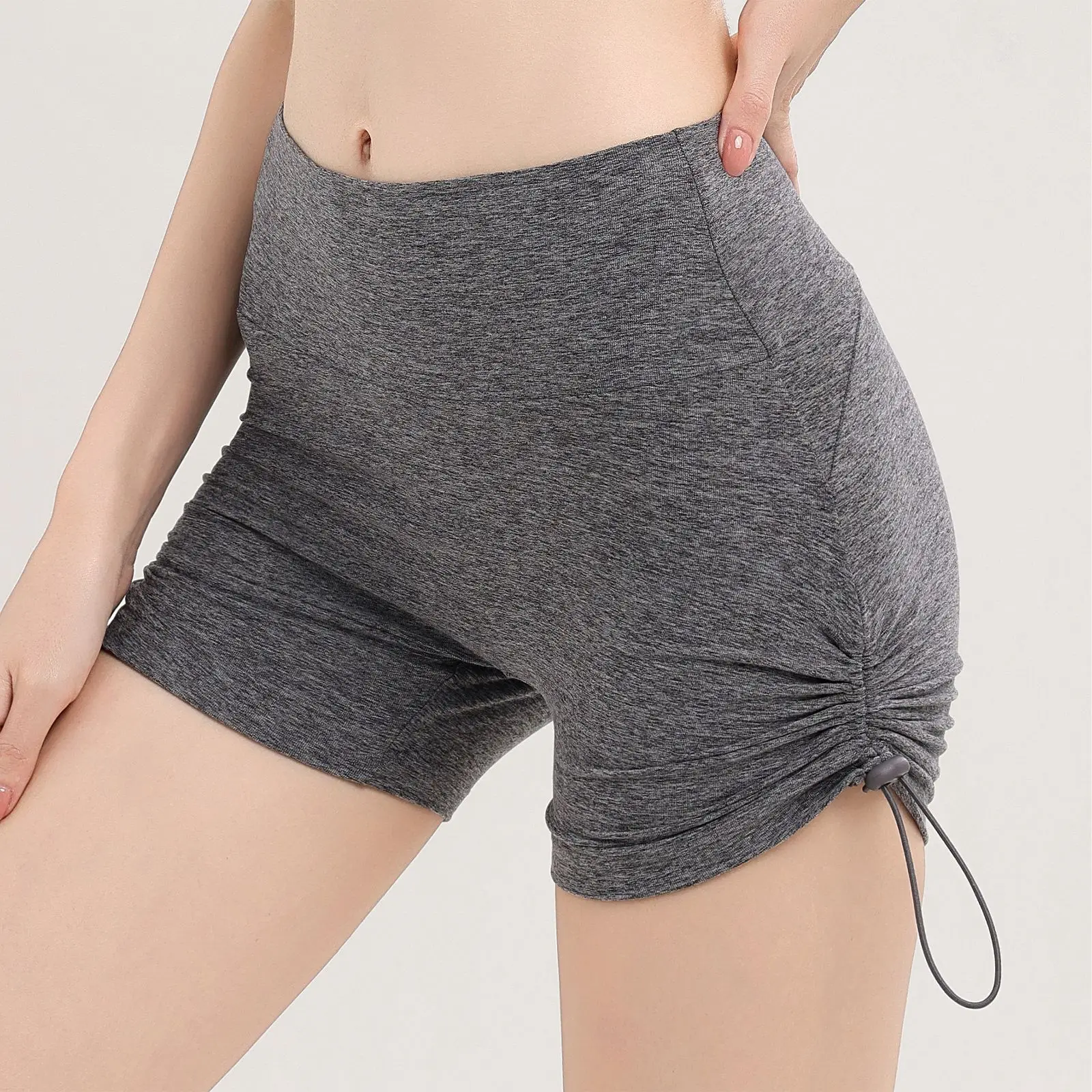 2026 New Women Sports Three-point Shorts Tight Hip Lifting Peach Hip Yoga Pants Summer Slim Workout Bottoms Matching Top Fitness