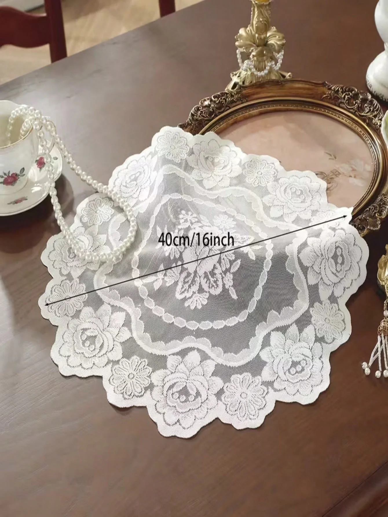 1pc Round 40*40 Lace Pattern Napkin, Coffee Table Mat, Tea Coaster, Retro Nightstand Ornament & Room Decoration