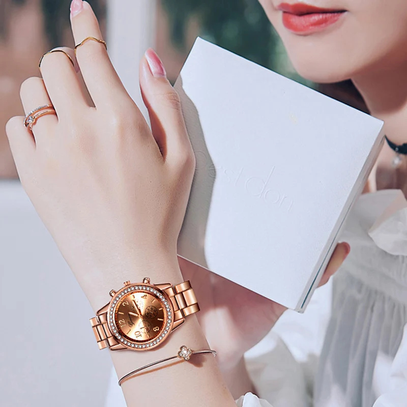 高級女性の腕時計ファッションローズゴールド腕時計レディースブレスレット腕時計ステンレス鋼シルバーストラップ女性クォーツ時計時計