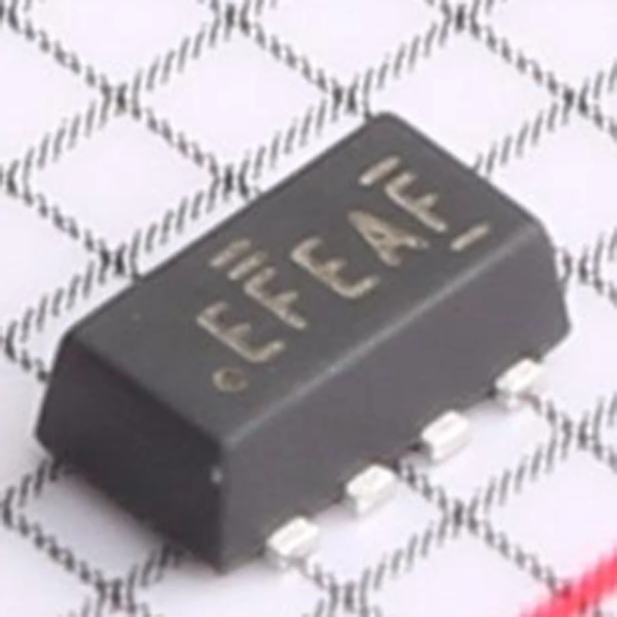 

20 шт. новый оригинальный SI5504BDC-T1-GE3 MOSFET массив N и P канал 30 В 4A 3,7 А 3,12 Вт 3,1 Вт 1206-8-ChipFET ™ 8-SMD SI5504BDC Маркировка EF