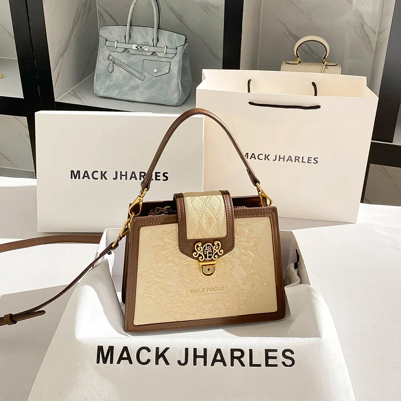 

Large-capacity embroidered accordion tote bag, high-end fashion shoulder and underarm bag