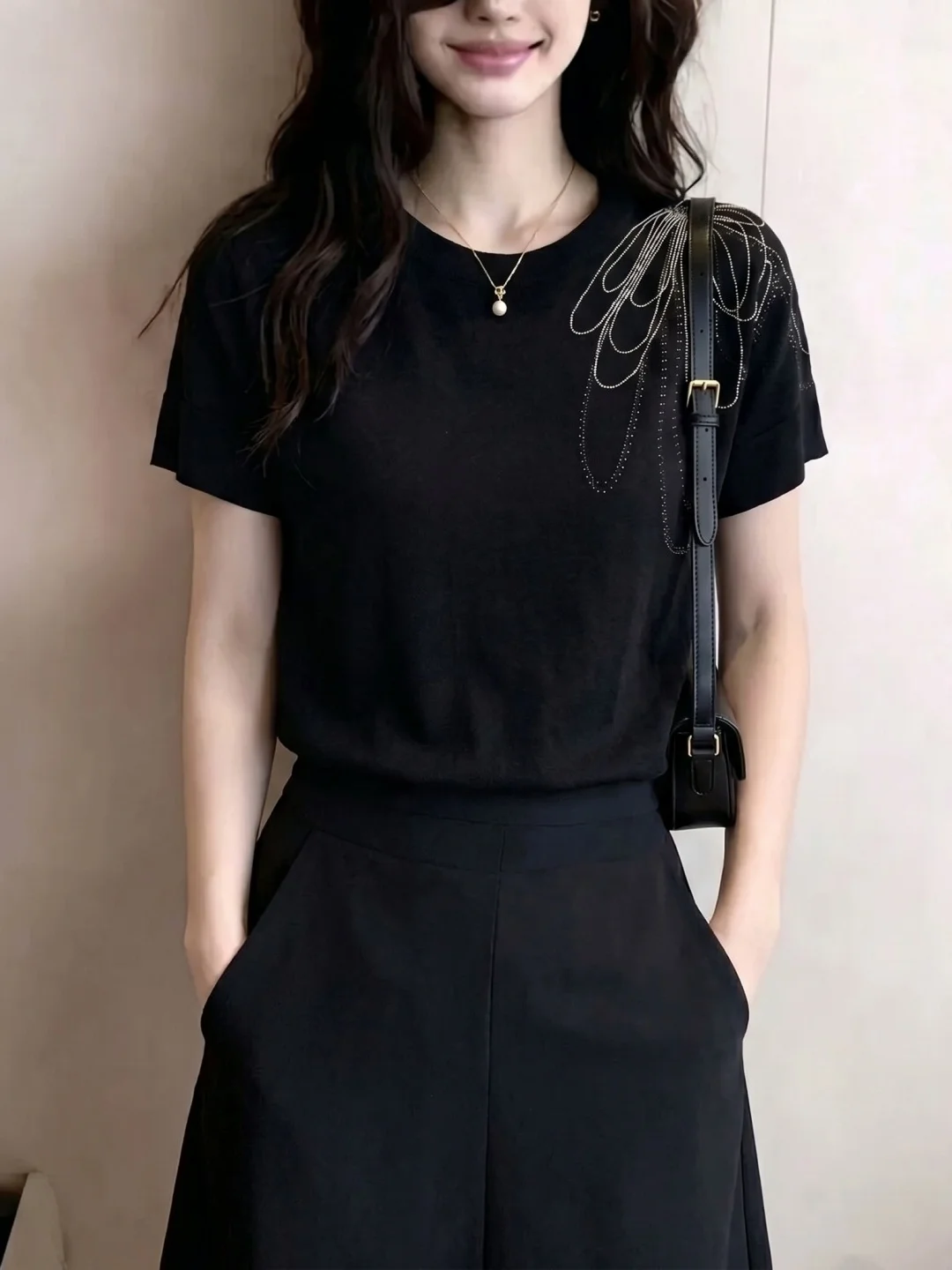 

Korean Style round Neck Short Sleeve Knitted Top Summer Casual Commute Versatile Slimming Ageless Women's Fashion Rhinestone