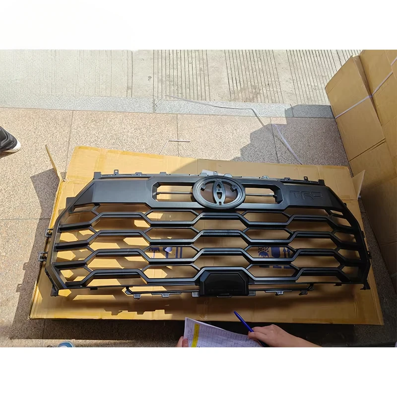 CZJF  High Quality Auto Parts Grille Limited forTundra 2022custom