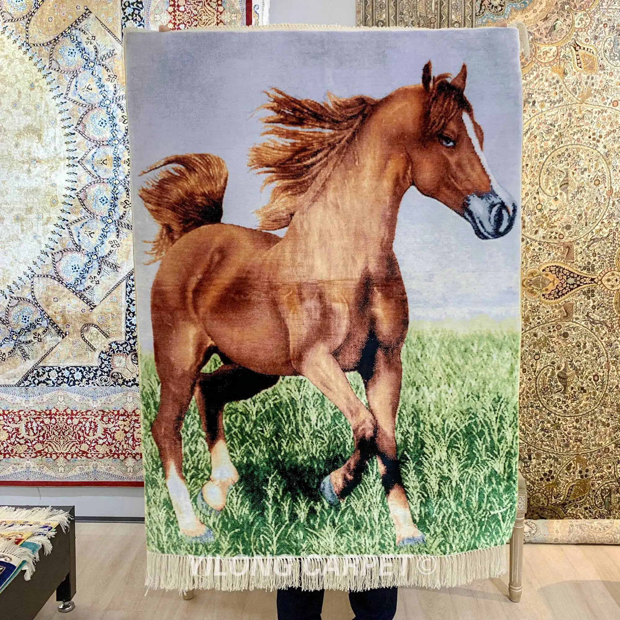 

91cm x 122cm Horse Design Tapestry Hand knotted Rugs Handmade Silk Carpet (TJ585A)