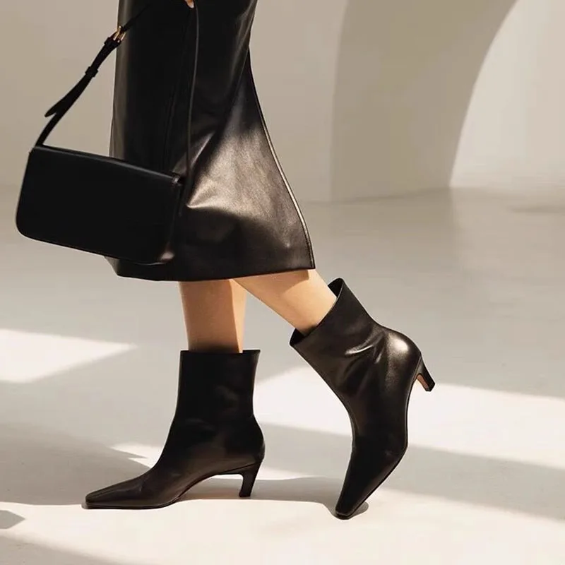 

Niche French Skinny Boots 2026 Fashion Square Toe Stiletto Women Boots Autumn Winter Warm All-match Cat Heel Short Boots Female