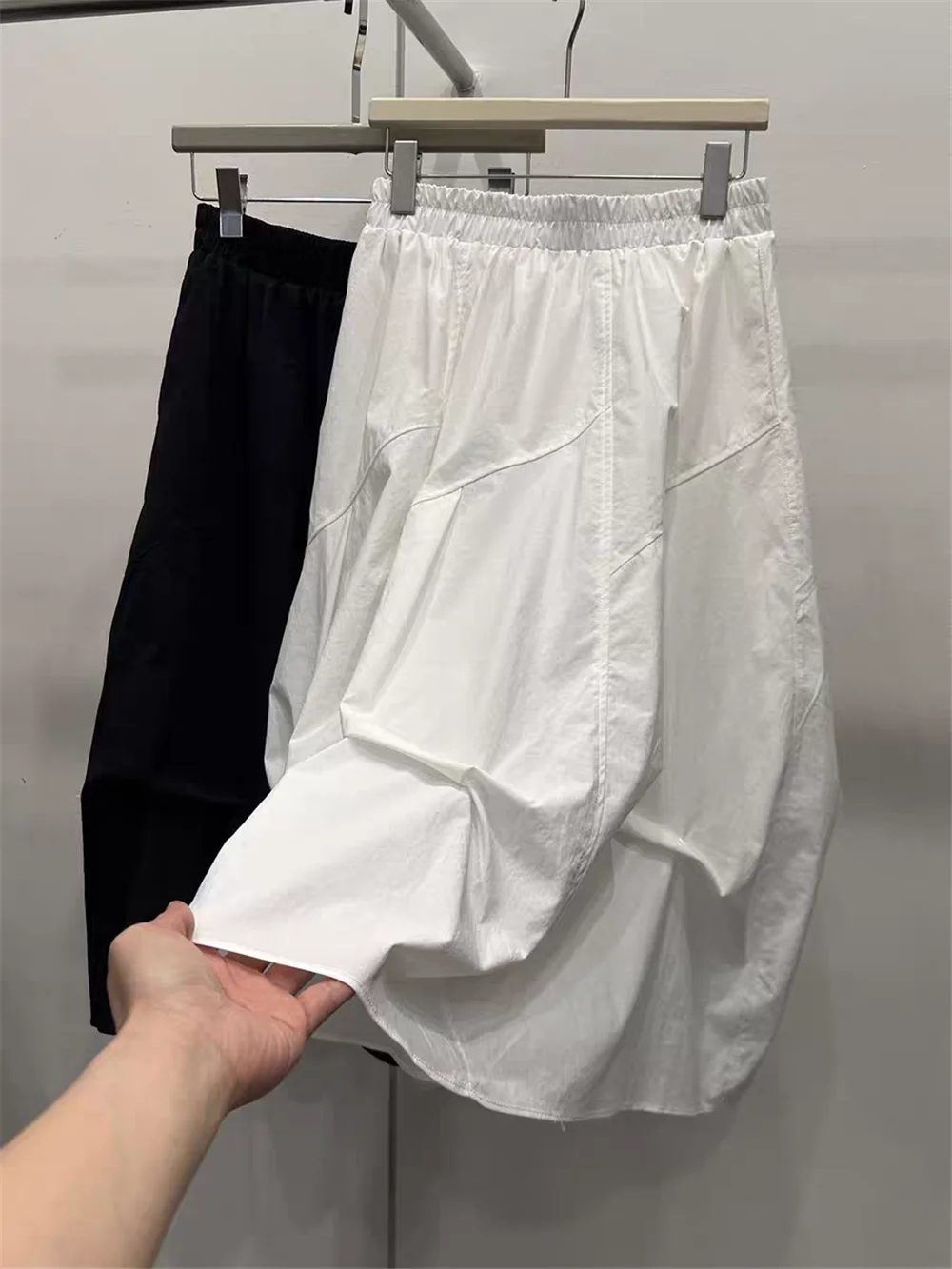 

Casual Pleated A-Line Flower Bud Skirt High Waist Elastic Women's Spring Summer New Loose Versatile Casual Half-length Umbrel...