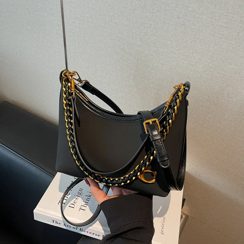 

Classic Elegant Leather Crossbody Bag For Ladies Women Fashion Shoulder Messenger By Famous Designer