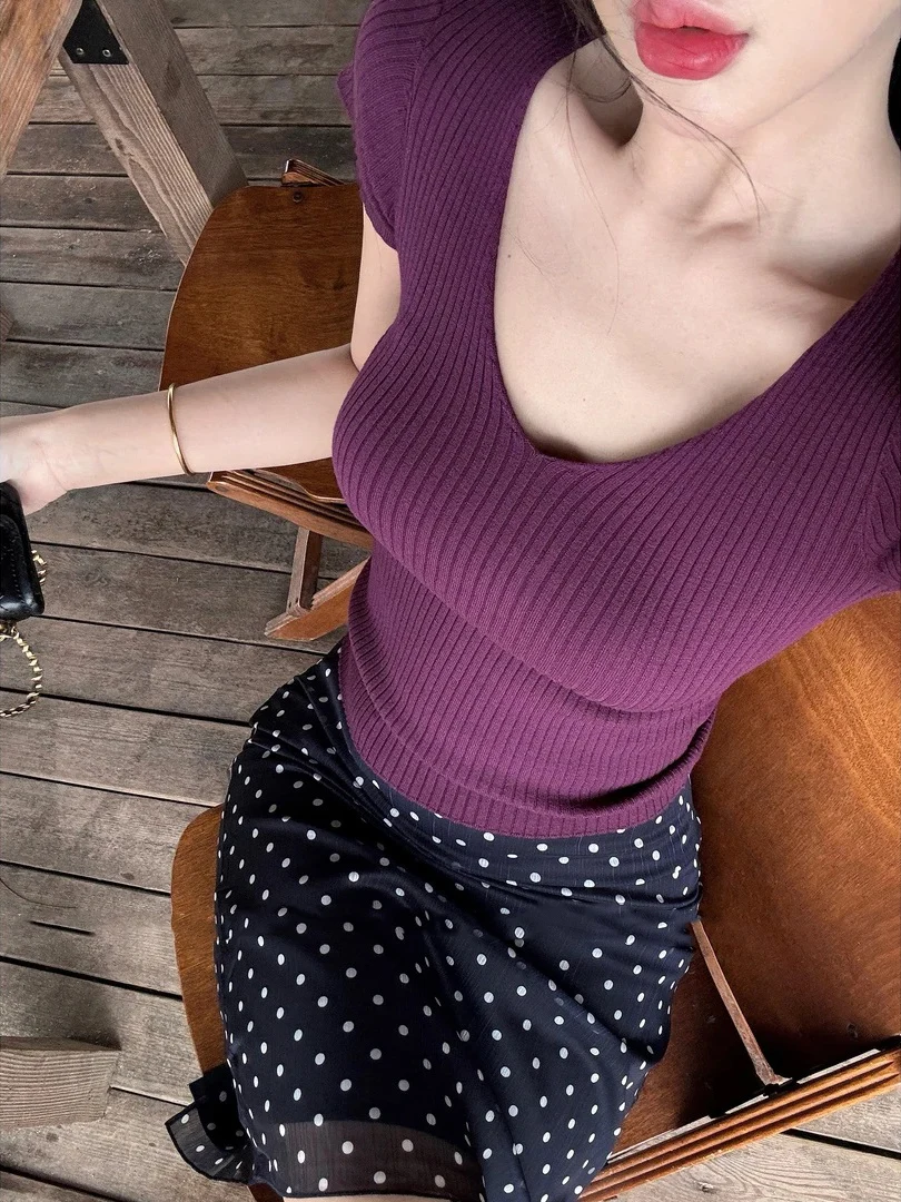 

Pure Desire Purple V-Neck Knitted Short Sleeve T-Shirt Women's Summer Slimming Design Korean Style Breathable Comfortable