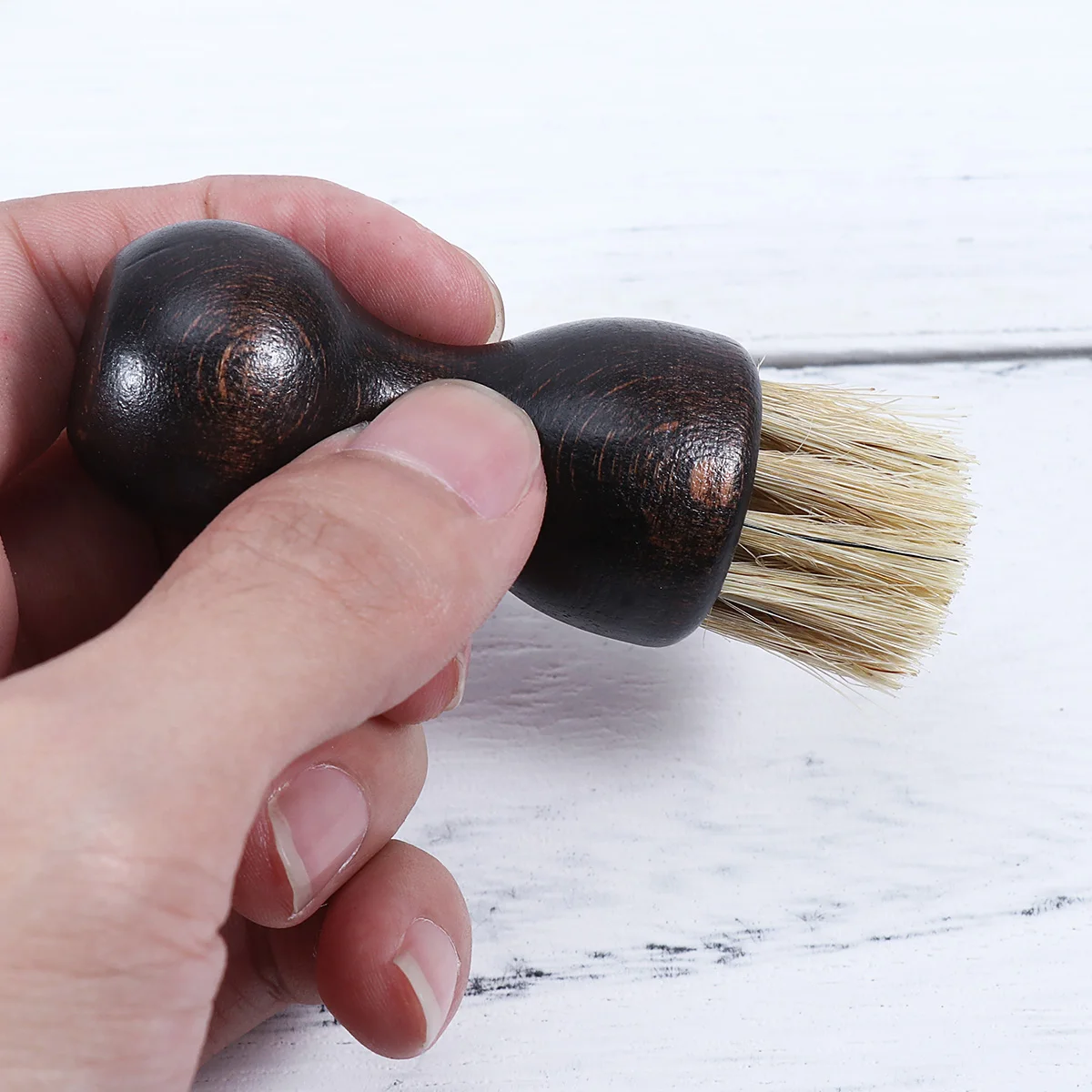 

2Pcs Multifunctional Shoes Brush Pear Shape Handle Pig Hair Polishing and Dedusting Cleaning Brushes