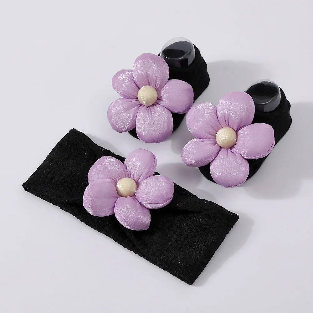 

Набор из 2 предметов: очаровательная повязка на голову с цветочным узором и короткие дышащие носки с милой цветочной повязкой и кружевной повязкой для волос для новорожденных