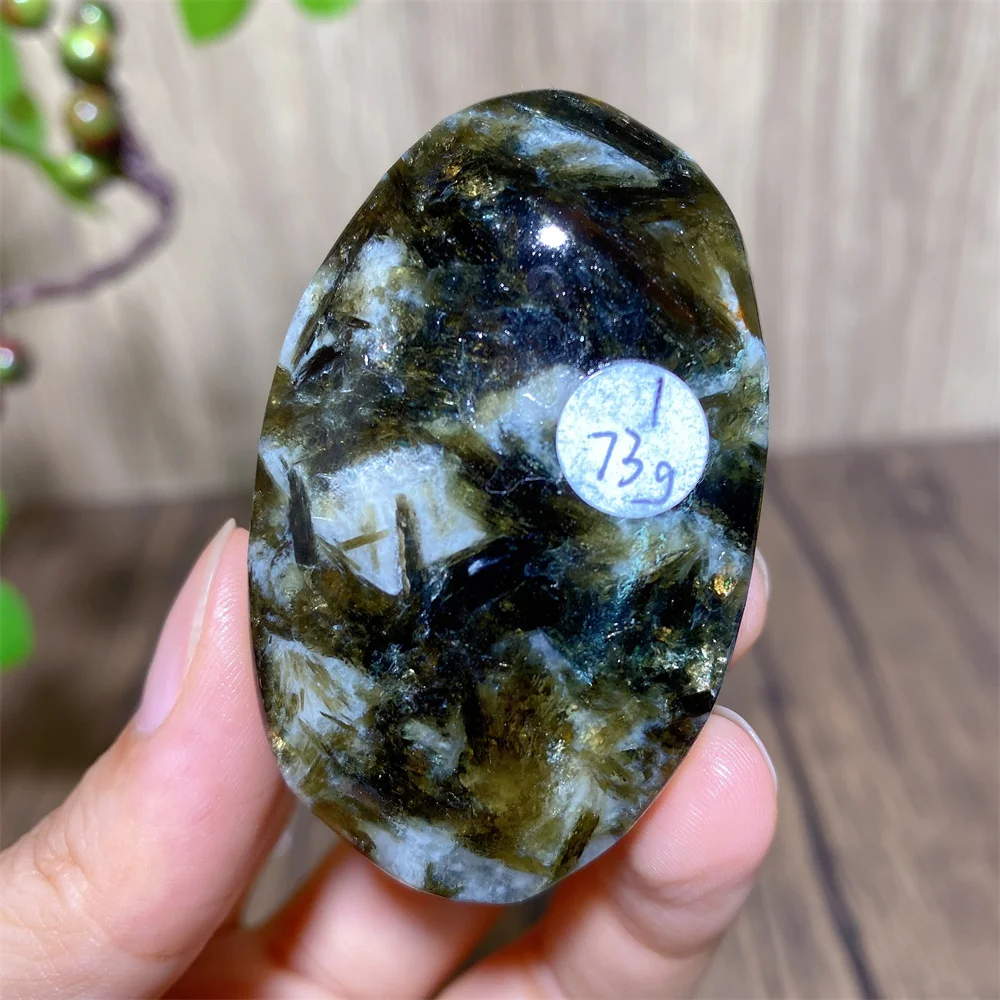 

Natural Crystals Green Mica Palm Stone Green Tourmaline Quartz Healing Reiki Spiritual Minerals Home Decoration Feng Shui Gifts