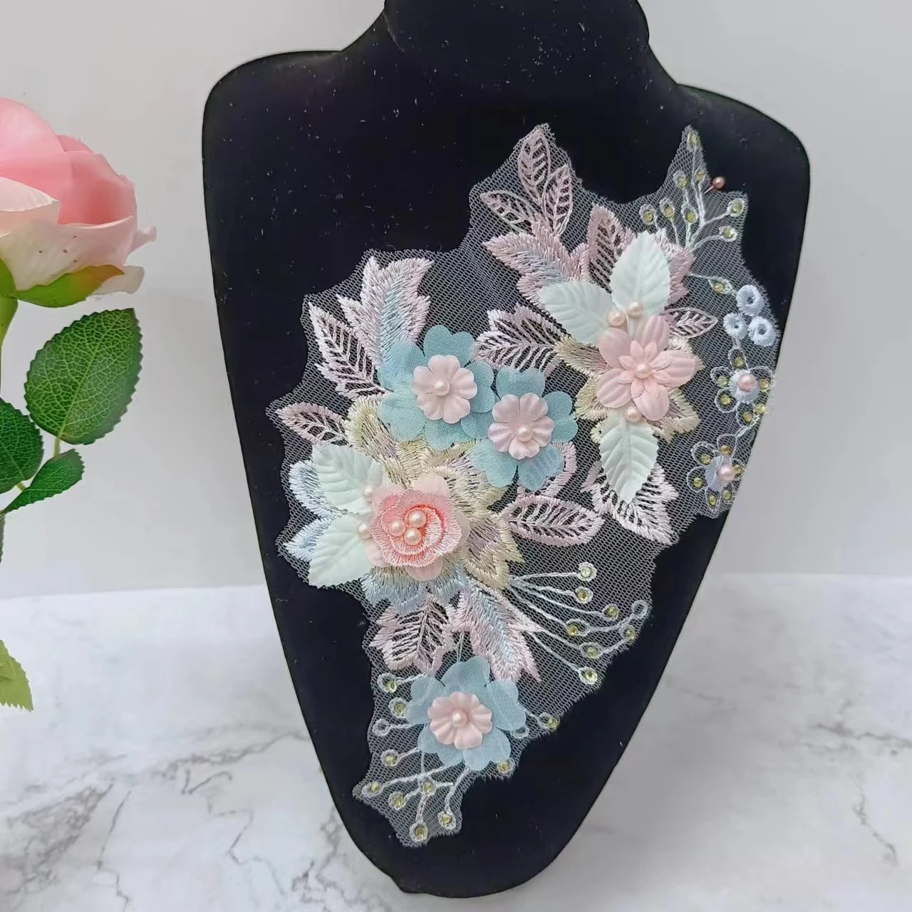 

Вышитая сетчатая ткань из бисера с объемными блестками, цветочными нашивками, женские декоративные аксессуары