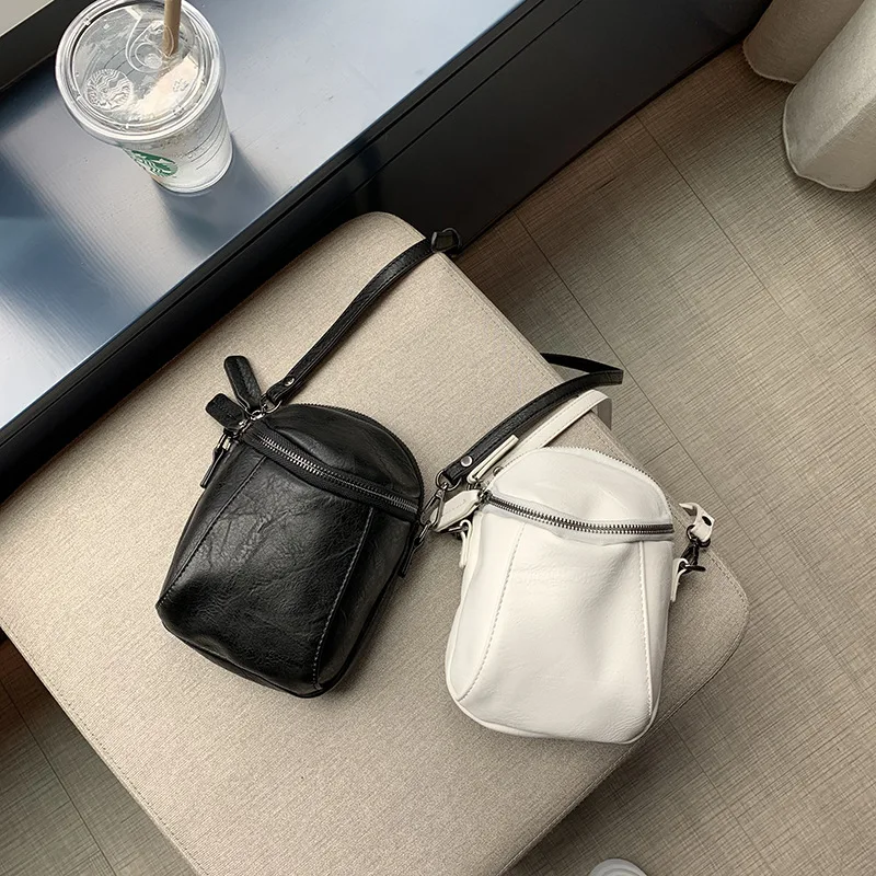 Fashion Simple Small Crossbody Bag Women Black White Zipper Phone Coin Purse Travel Commuter Casual PU Mini Shoulder Handbags