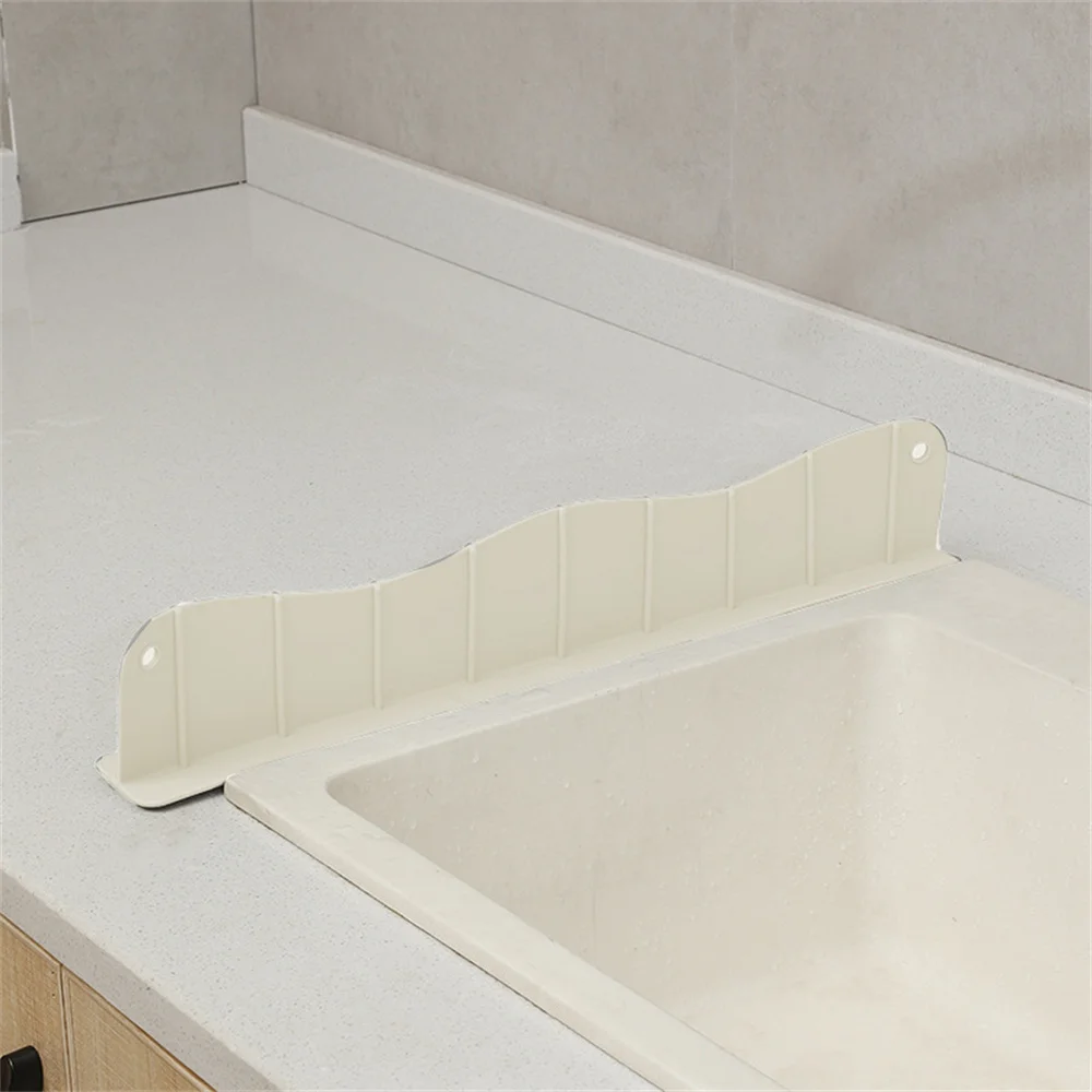 Kitchen Silicone Water Baffle Silica Gel Waterproof And Splash-proof Soft Silicone Easy To Remove Heightening Sink Splash Guard