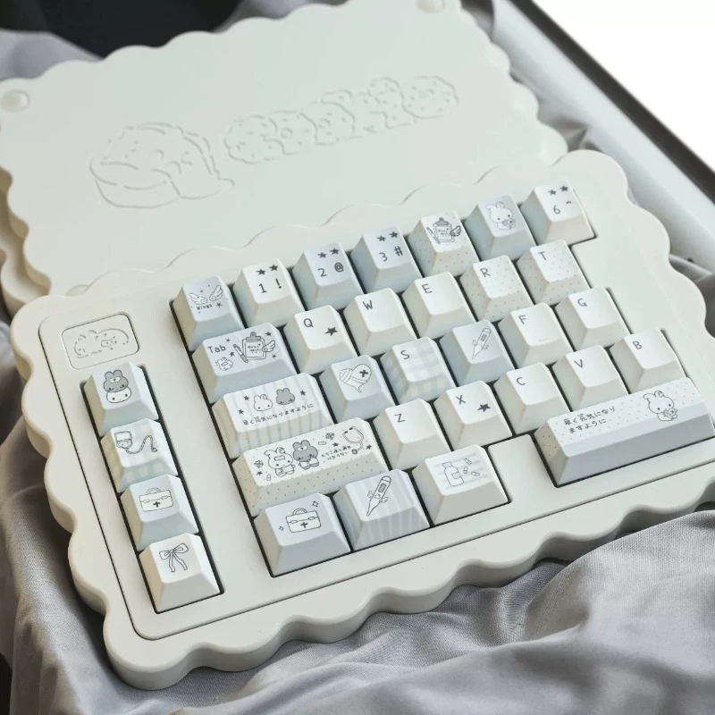 

Soda Stack Split Keyboard Custom Tri-mode Wireless Bluetooth 2.4G Milk White Soda Biscuit Ergonomics CNC Split Keyboard Gaming